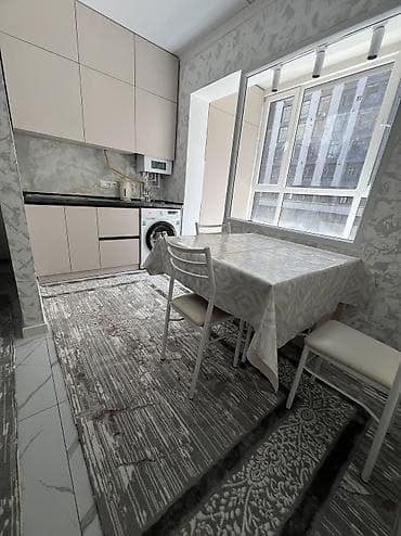 лазурный квартира: 1 комната, Собственник — 8