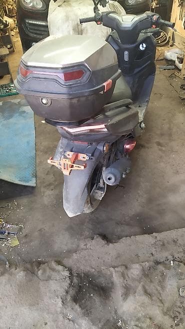 мопеды ссср: Скутер ZHWEKI (бензиновый) Описание: - Городской скутер с вариатором — 5