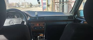 w210 e320: Mercedes-Benz W124: 1994 г., 2.2 л, Автомат, Бензин, Седан — 4