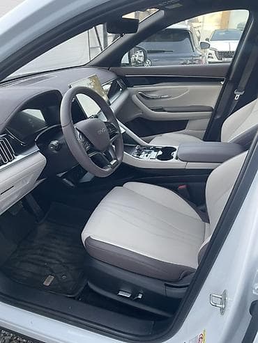 веста тауэр: BYD Song Plus: 2024 г., Гибрид, Кроссовер — 4