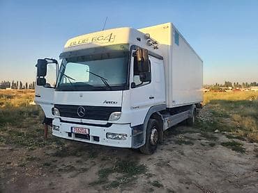 Грузовик, Mercedes-Benz, Стандарт, 7 т, Б/у