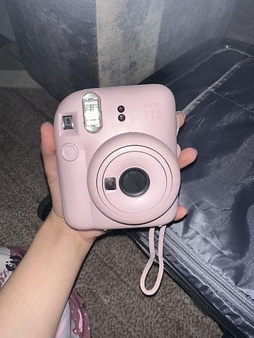 очки с камерой оригинал: FUJIFILM Instax mini 12 — моментальная камера в цвете Blossom Pink — 2