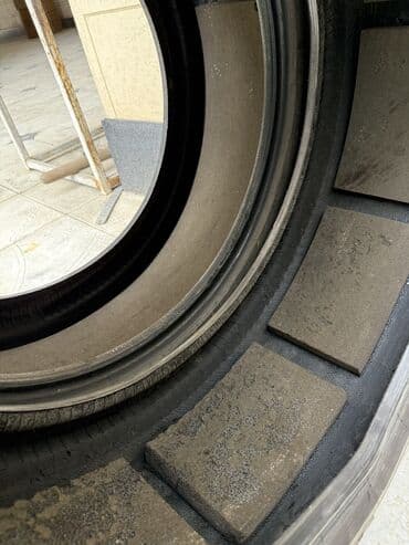 шины на внедорожник: Шиналар 275 / 40 / R 22, Жай, Колдонулган, Жуп, Жол тандабастар (АТ/МТ), АКШ, Pirelli — 7