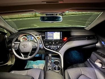 Toyota Camry: 2022 г., 2.5 л, Автомат, Гибрид, Седан — 6