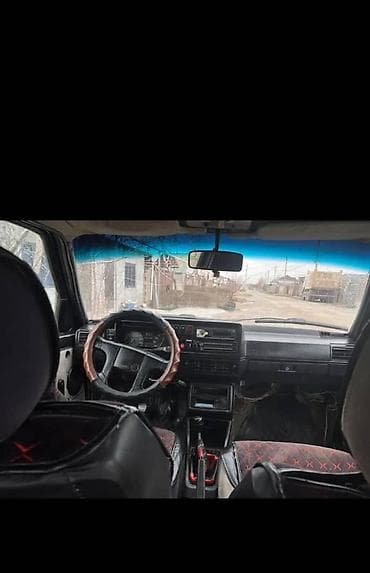 2 4 д: Volkswagen Golf: 1987 г., 1.6 л, Ручные, Бензин, Хэтчбэк — 5