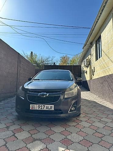 01: Chevrolet Cruze: 2013 г., Механика, Седан — 2