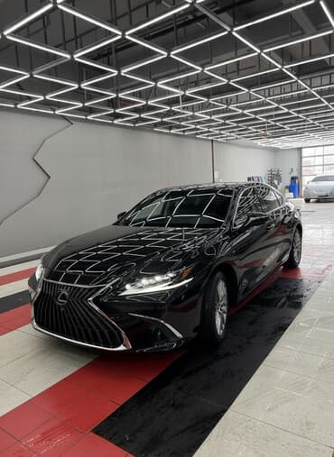 Lexus ES: 2024 г., 2.5 л, Вариатор, Гибрид, Седан