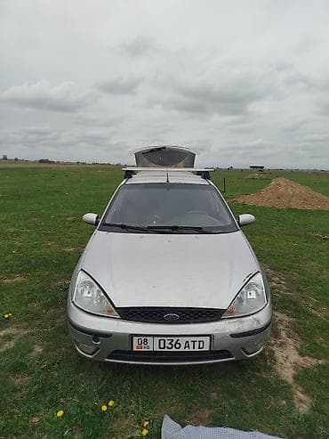 болуп: Ford Focus: 2002 г., 2 л, Кол менен иштөөчү, Бензин, Хетчбек — 1