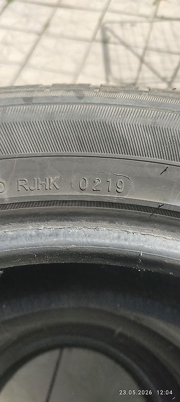 Комплект автомобильных шин, 4 шт. На фото — фактический вид и at lalafo.kg Комплект автомобильных шин, 4 шт. На фото — фактический вид и