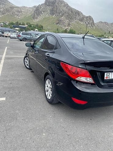авто рам: Hyundai Solaris: 2014 г., 1.6 л, Автомат, Бензин, Седан — 3