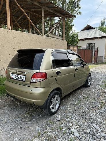 matiz 2009: Daewoo Matiz: 2011 г., 0.8 л, Механика, Бензин, Хэтчбэк — 4