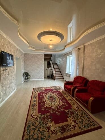 продаю дом на первой линии: Продаётся двухэтажный дом в новом развивающемся жилом массиве — 1