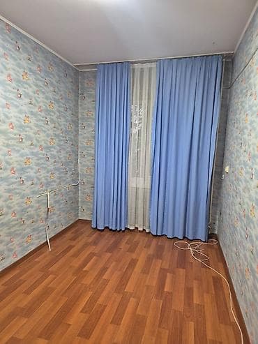 3 микрорайоне: 3 комнаты, 62 м², 105 серия, 4 этаж, Косметический ремонт — 6