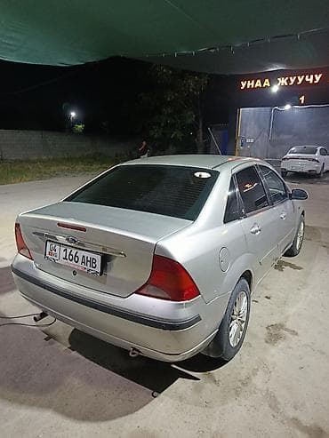 Ford Focus: 2004 г., Механика, Бензин, Седан — 6