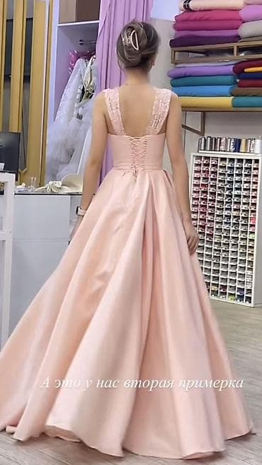 платье футляр на выпускной: Вечернее платье, Пышное, Длинная модель, Без рукавов, XS, S — 5