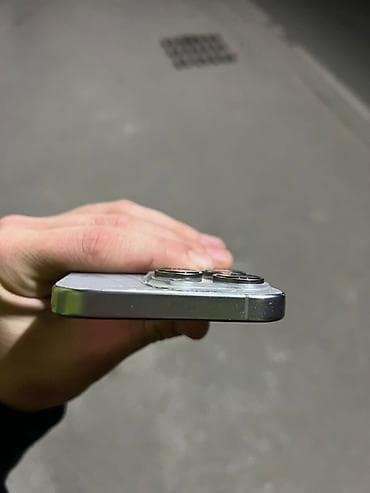 macbook 2015: IPhone 15 Pro, Б/у, 256 ГБ, White Titanium, 82 % — 5