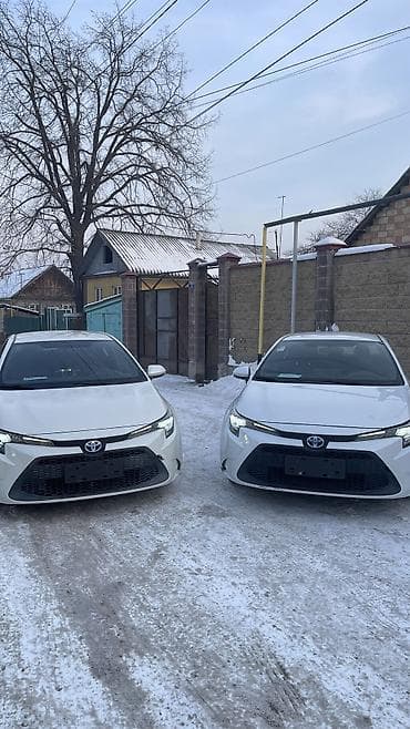 спринтер сидай: Toyota Corolla: 2020 г., 1.8 л, Автомат, Гибрид, Седан — 3