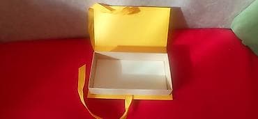 крыш: Подарочная коробка L’Occitane - Фирменная коробка-книжка L’Occitane — 1