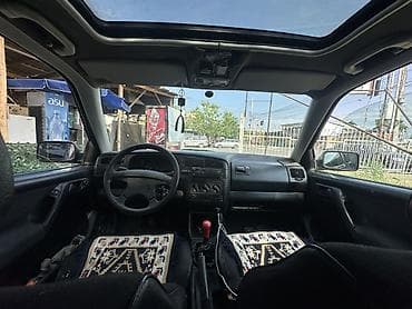 левое крыло ист: Volkswagen Golf: 1993 г., 1.6 л, Механика, Бензин, Хэтчбэк — 6
