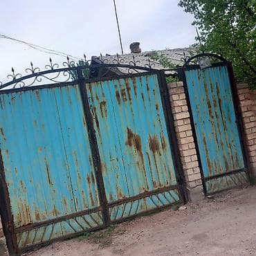 Дом с приусадебным участком - Отдельно стоящий одноэтажный дом из