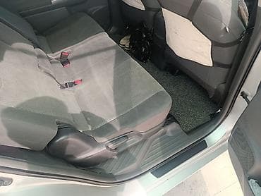 Транспорт: Toyota Prius V: 2014 г., Автомат, Гибрид, Универсал — 10