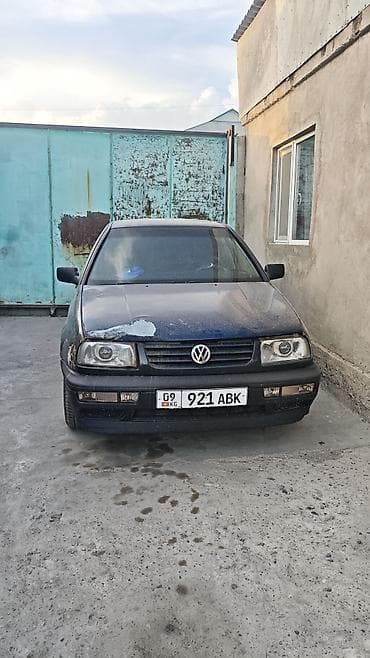 накидка на панель соната: Volkswagen Vento: 1993 г., 1.8 л, Ручные, Бензин, Седан — 3