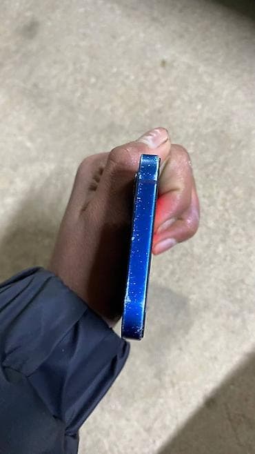 redmi 6 pro: IPhone 12, Синий — 3