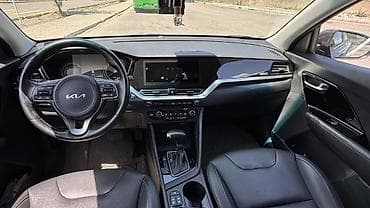 киа нира: Kia Niro: 2021 г., 1.5 л, Автомат, Гибрид, Кроссовер — 4