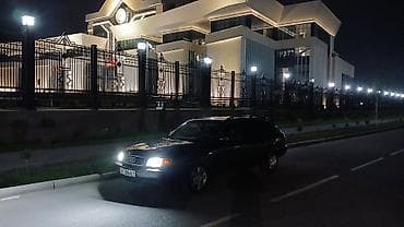 Audi A6: 1995 г., 2.6 л, Механика, Бензин, Универсал