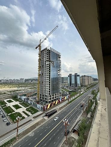 Батирлер: 5 жана андан көп, 318 м², Элитка, 12 кабат, Даяр ПСО (өзү оңдоп түзөтүп бүтүү үчүн) — 6