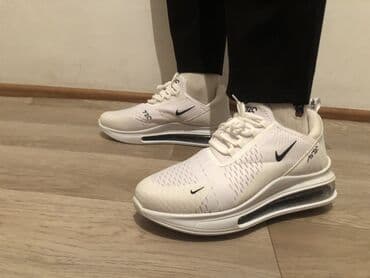Кроссовки в стиле Nike Air Max 720, Белые 43 2 Чёрных/42 - Верх