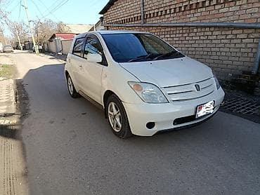 saturn sc: Toyota Ist: 2002 г., 1.3 л, Автомат, Бензин, Хэтчбэк — 1
