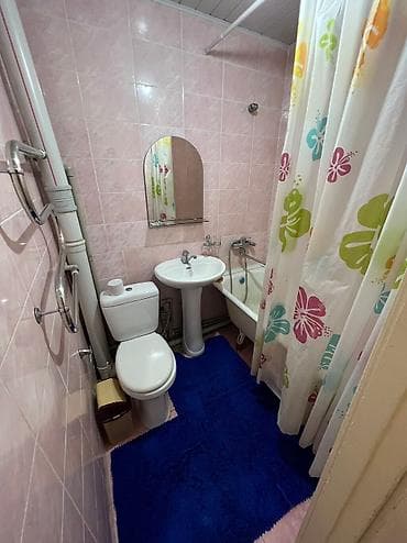 Кыймылсыз мүлк: 2 бөлмө, Менчик ээси, Чогуу жашоосу жок, Толугу менен эмереги бар — 4