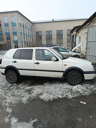 бампер фольксваген: Volkswagen Golf: 1993 г., 1.8 л, Механика, Бензин, Хэтчбэк — 4