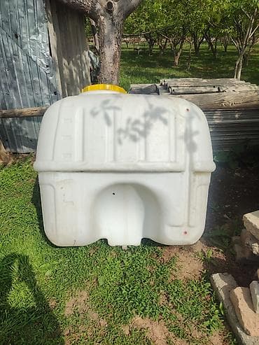 аквариум с тумбой: Бак, Пластик — 1