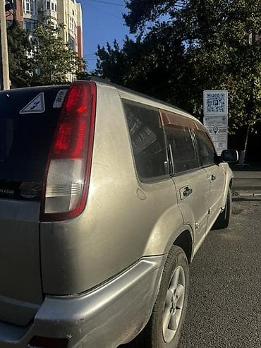 Продажа авто: Nissan X-Trail: 2004 г., Автомат, Бензин, Кроссовер — 3