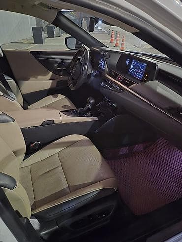 Продажа авто: Lexus ES: 2021 г., 2.5 л, Автомат, Гибрид, Седан — 5