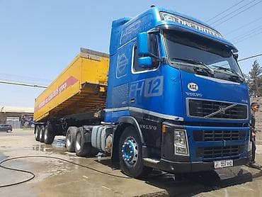 самосвал volvo: Тягач, Volvo, 2003 г., Самосвал — 2