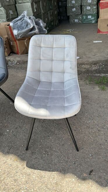 пластмассовые стулья для кафе: Стулья привозной .Ножки металлические. Очень хорошего качества 👍 — 2