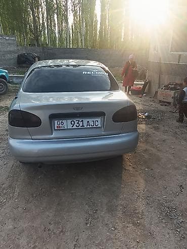 led свет: Daewoo Lanos: 1999 г., 1.5 л, Ручные, Бензин, Седан — 10