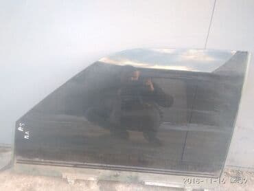 Mitsubishi Pajero W44 Стекло дверное, Митцубиси Паджеро 44 стекло