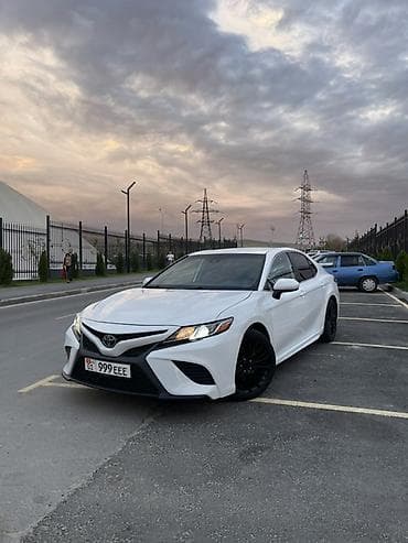 Toyota Camry: 2020 г., 2.5 л, Автомат, Бензин, Седан