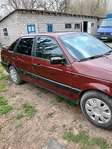 golf 2: Volkswagen Passat: 1991 г., 1.8 л, Ручные, Бензин, Седан — 2