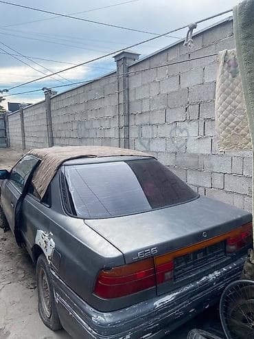 Mazda 626: 1989 г., Лифтбек