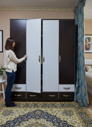 тиски слесарные купить бу: Шкаф-купе распашной, 4-дверный, двухцветный (венге/белый). - — 1