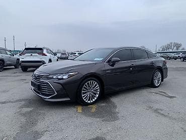 Toyota Avalon: 2019 г., 2.5 л, Автомат, Гибрид, Седан