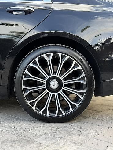 Продажа авто: Mercedes-Benz S-Class: 2019 г., 4 л, Автомат, Бензин, Седан — 10
