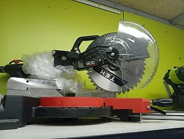 Торцовочная пила TЕH с протяжкой, диск 255 мм. - Тип: торцовочная