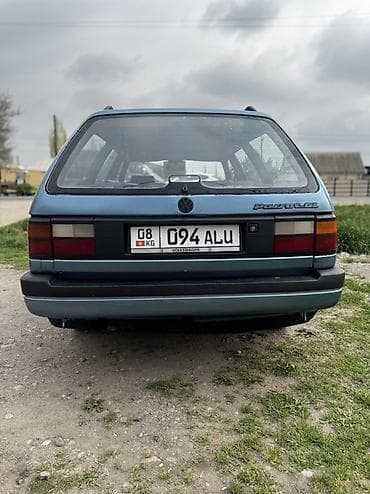 Volkswagen Passat Variant: 1993 г., 2 л, Кол менен иштөөчү, Бензин — 3