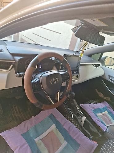 corolla: Toyota Corolla: 2021 г., 2 л, Бензин, Седан — 6
